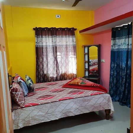 Green Land Estate Homestay 5 Rooms With Garden View マディケーリ エクステリア 写真